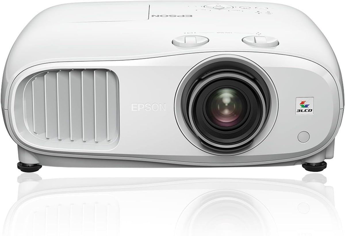 Epson EH-TW7000 4K PRO UHD Projektor - 3000 Lumen Helligkeit und LCD Technik - Bilddiagonale bis 500 Zoll - HDMI und Bluetooth für Heimkino und Gaming