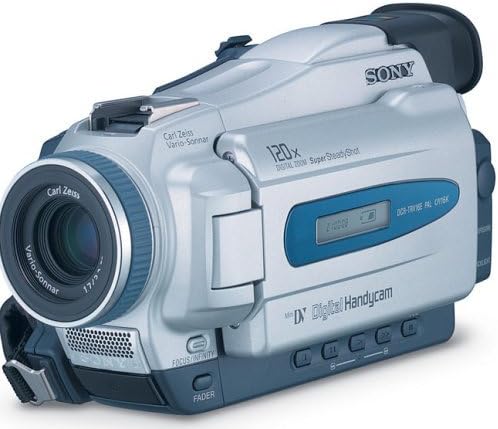 Sony DCR-TRV16 MiniDV-Camcorder - Digitale Videokamera mit CCD Sensor und 480p Aufnahme - MiniDV Bandformat und Memory Stick - Silber mit USB und Fernbedienung