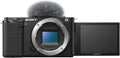 Sony ZV E10 Systemkamera - APS C Vlogging Kamera mit 4K Video - Echtzeit Augenautofokus und schwenkbarem Display - Leichte Sony E Mount Kamera für Vlogger und Einsteiger
