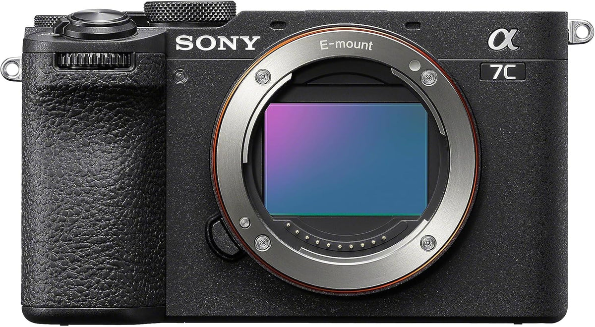 Sony Alpha 7C II Vollformat Systemkamera - 33 MP BSI CMOS Sensor mit Echtzeit Autofokus - 10 Bilder pro Sekunde und 4K Video - Kompakte Kamera mit Touchscreen in Schwarz